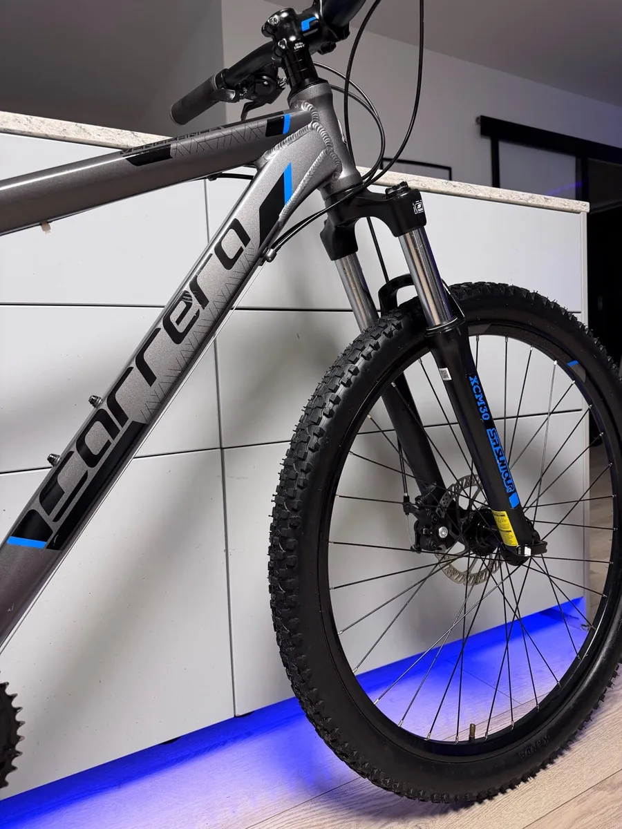 Carrera Vengeance Bike - Image 3