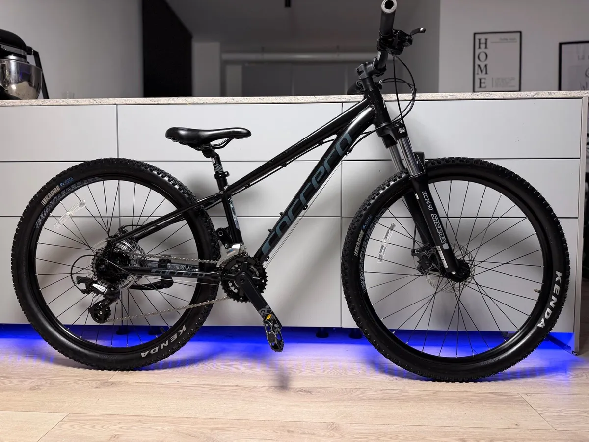 Carrera Vengeance Junior Bike 26 inch - Image 1