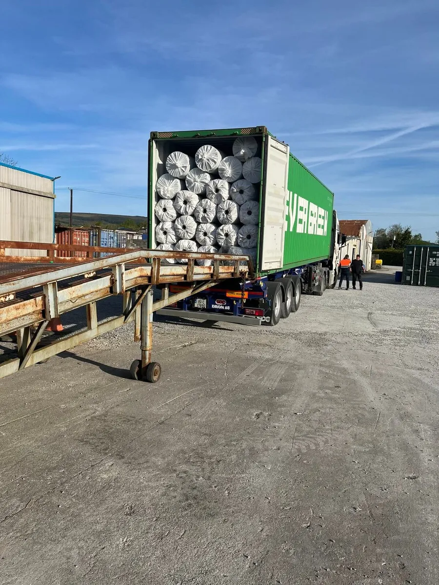 40mm artificial grass all measuerments in stock