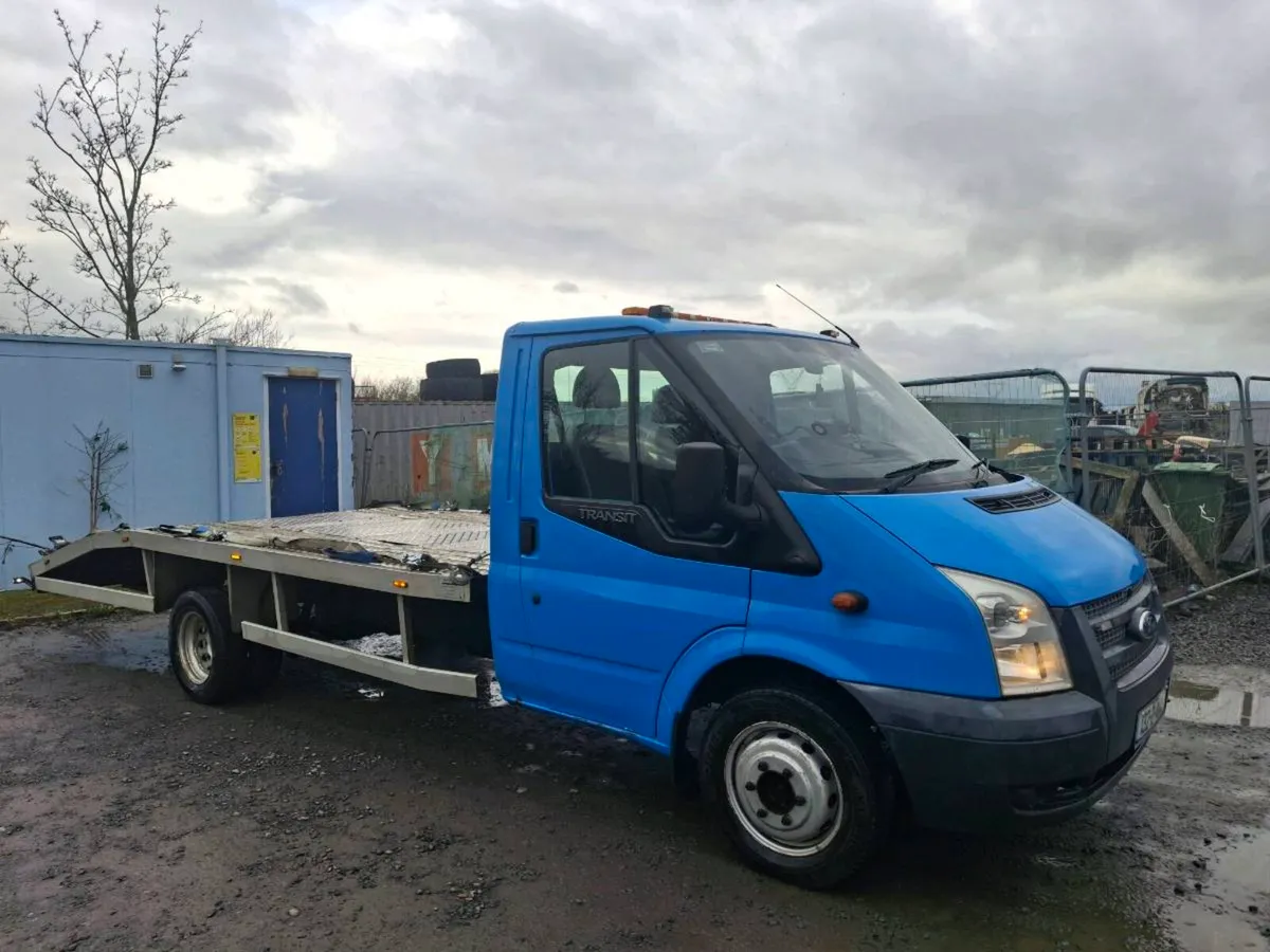Recovery truck for sale or swap - Image 1