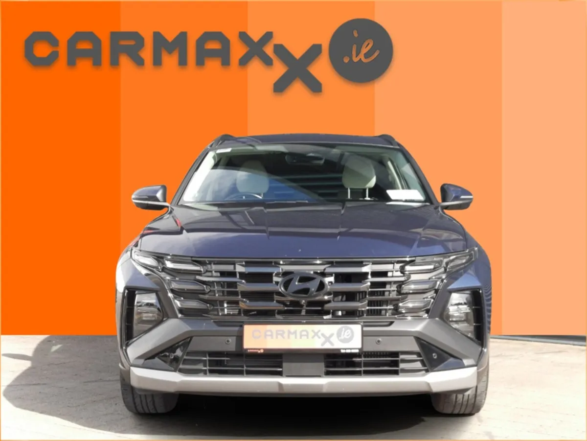 Hyundai Tucson 5DR EXECUTIVE PLUS - Image 3