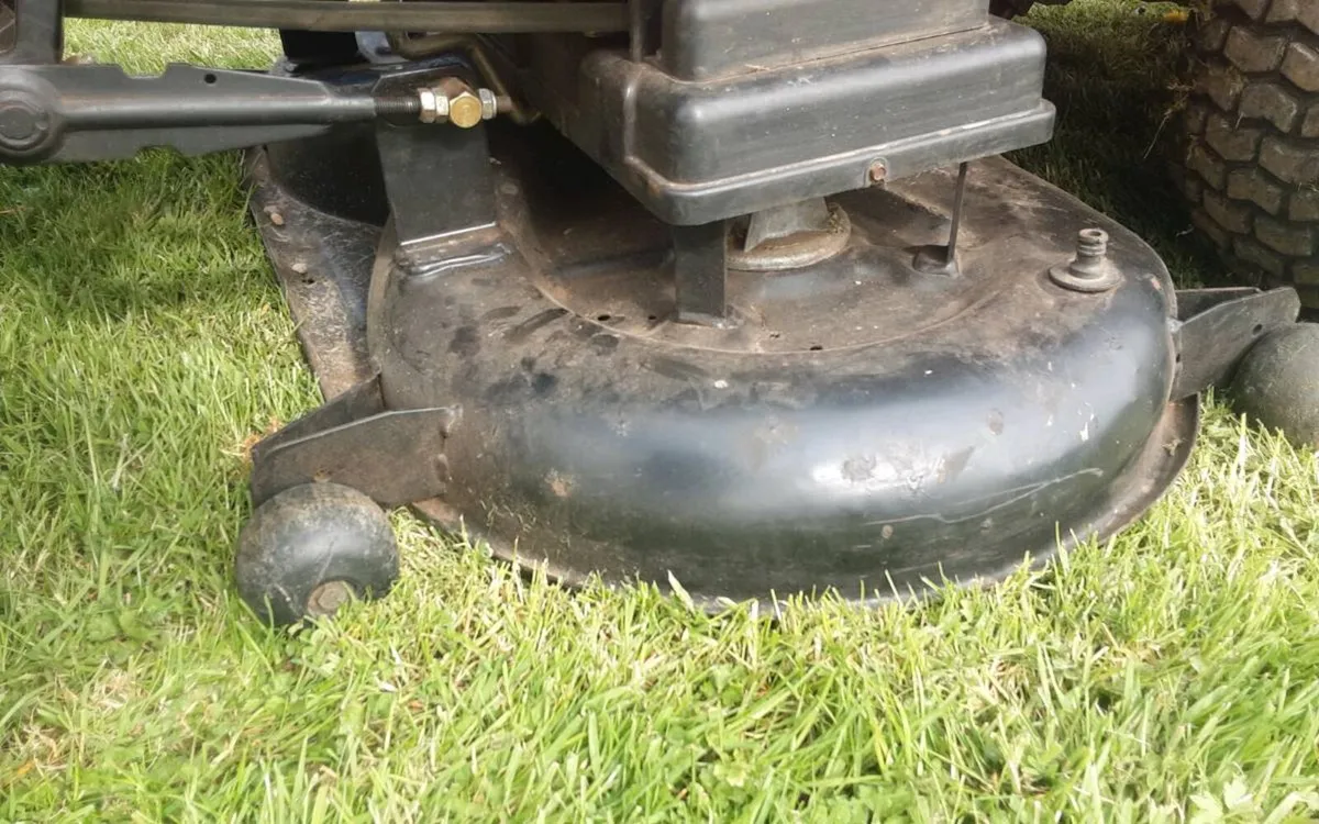 Castlegarden ride on - Image 4