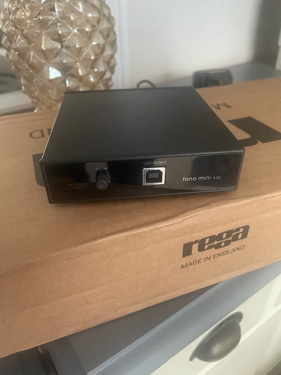 Rega phono pre amp - Image 2