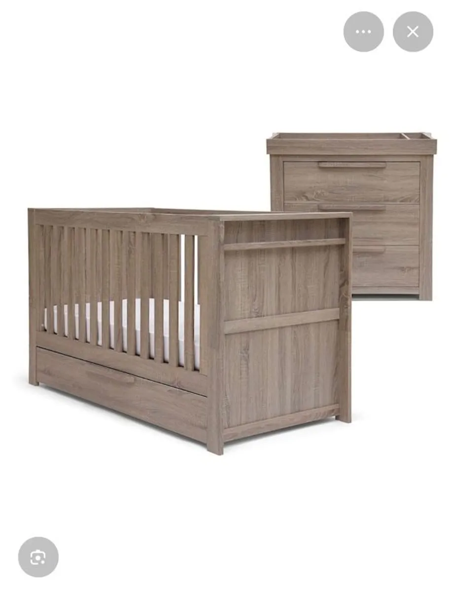 Mamas & Papas Franklin Cotbed + Matching Dresser (Excellent Condition) - Image 3