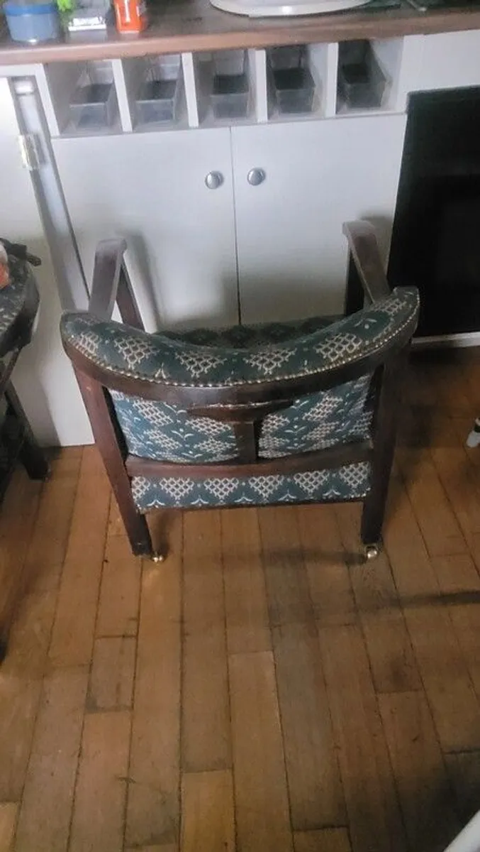 Vintage mid century walnut chairs x2 - Image 2