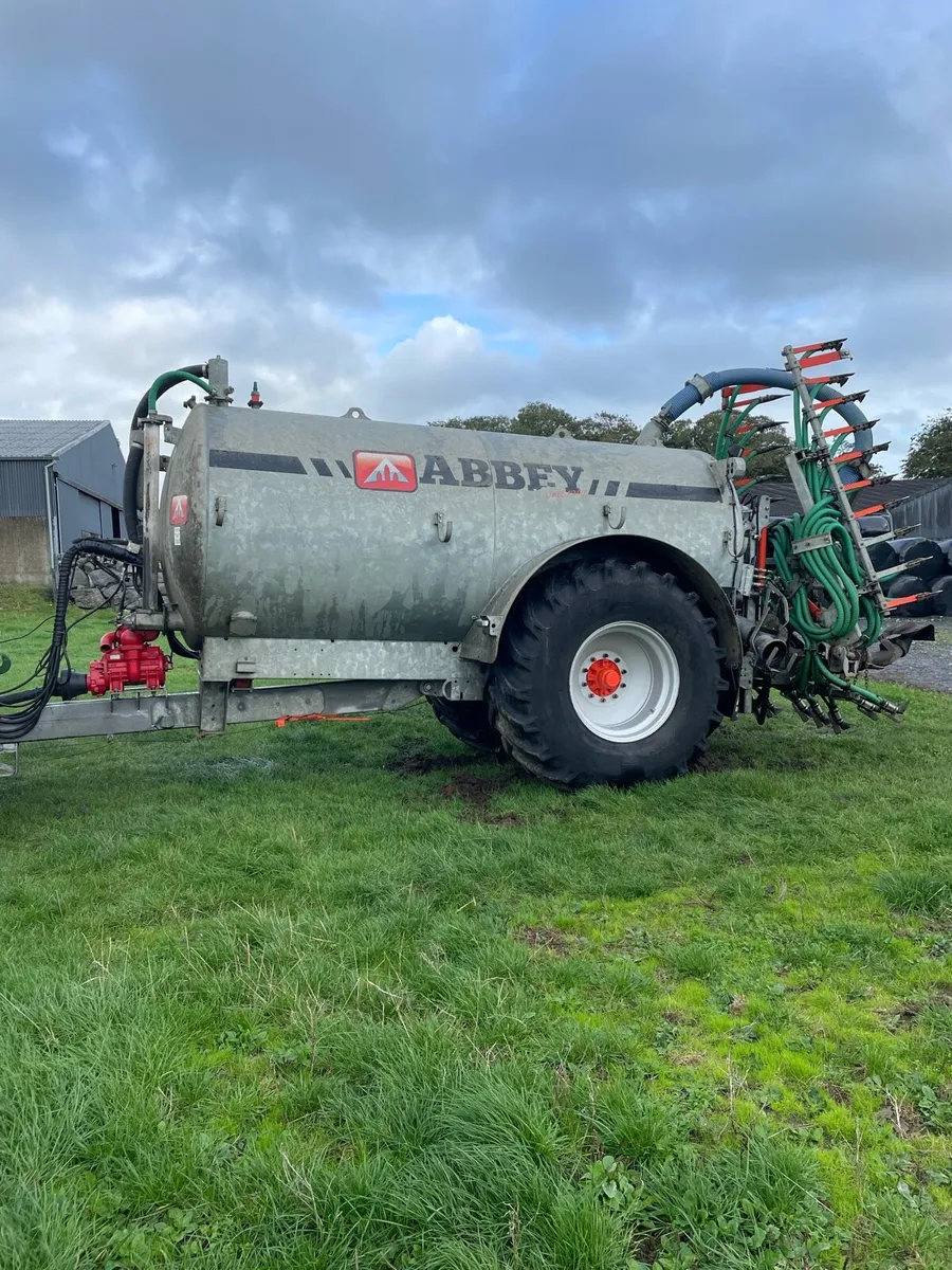 Abbey 2500 - Image 3