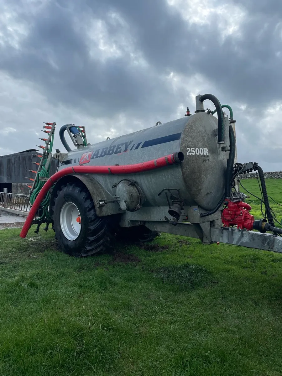 Abbey 2500 - Image 2