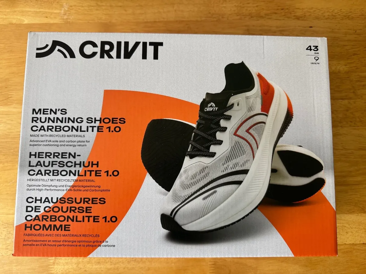 Carbon plate running shoes - Image 1