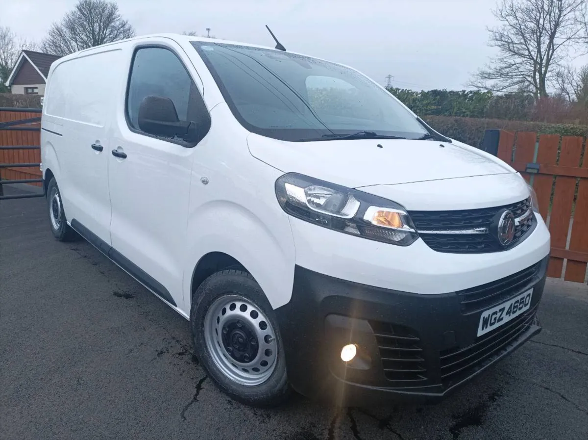 2022 VAUXHALL VIVARO DYNAMIC 120BHP *NO VAT* - Image 1