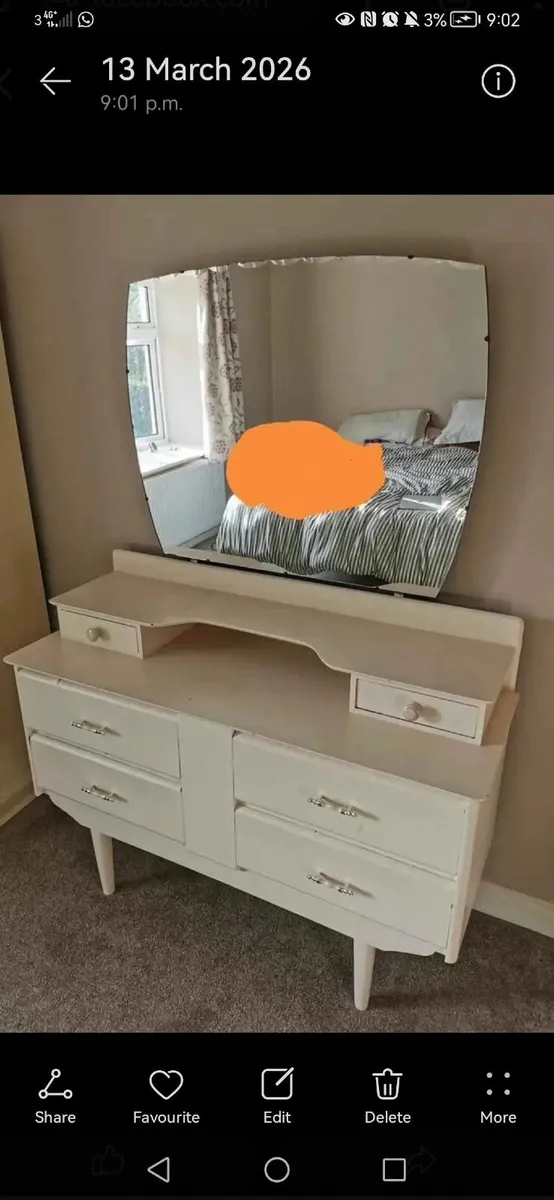 Antique vintage dressing table