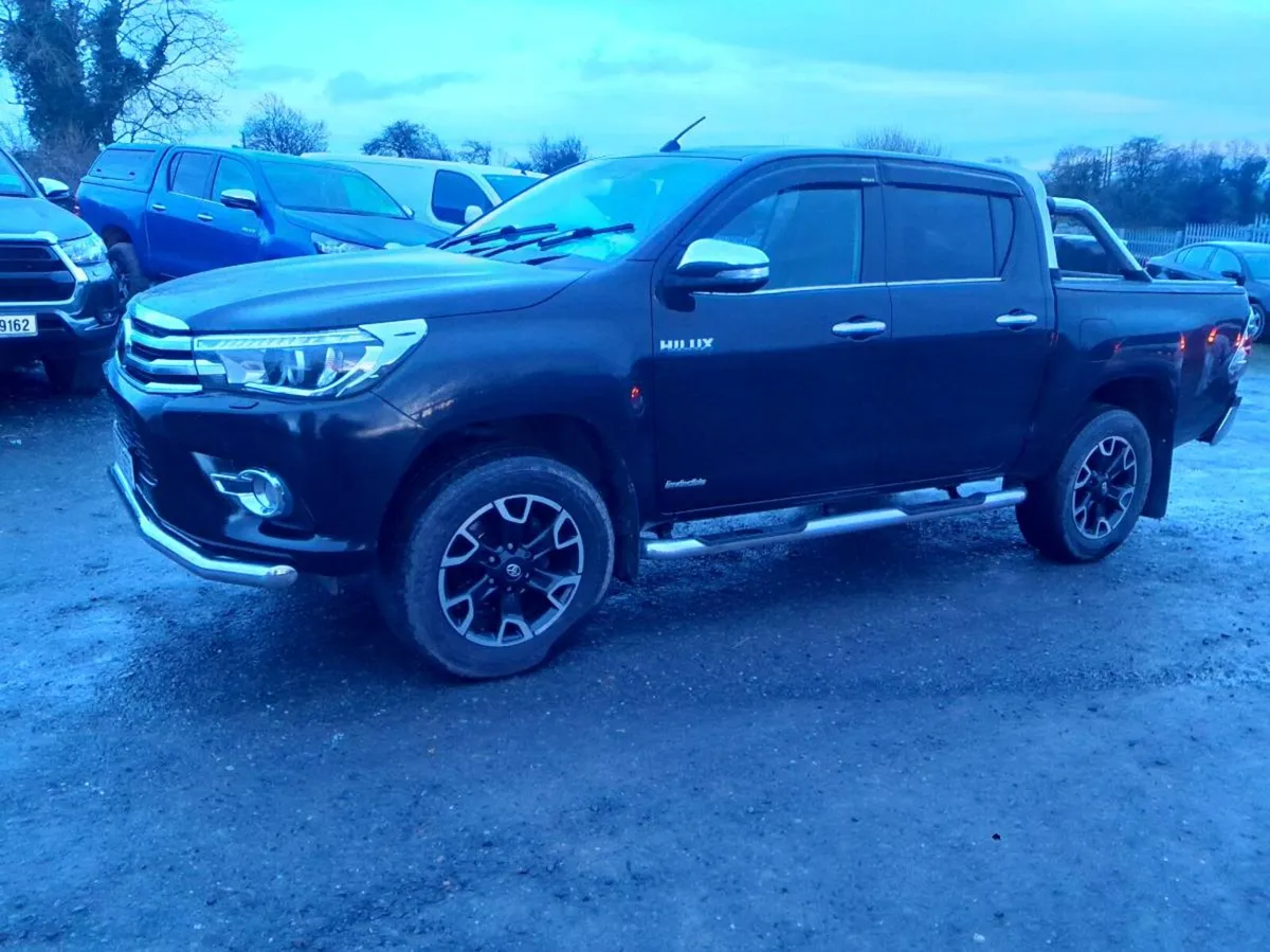 Toyota hilux - Image 4