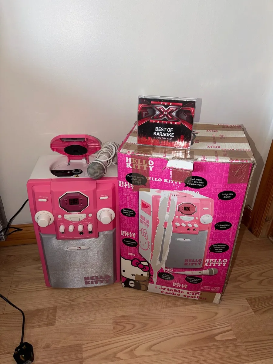 Sanrio hello kitty karaoke machine - Image 1