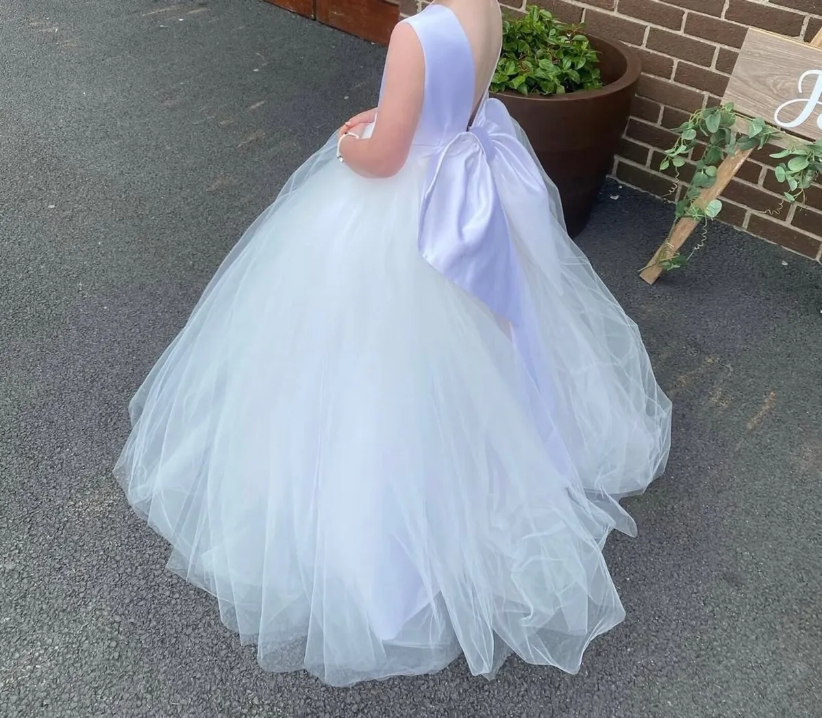 Communion dress - Image 3