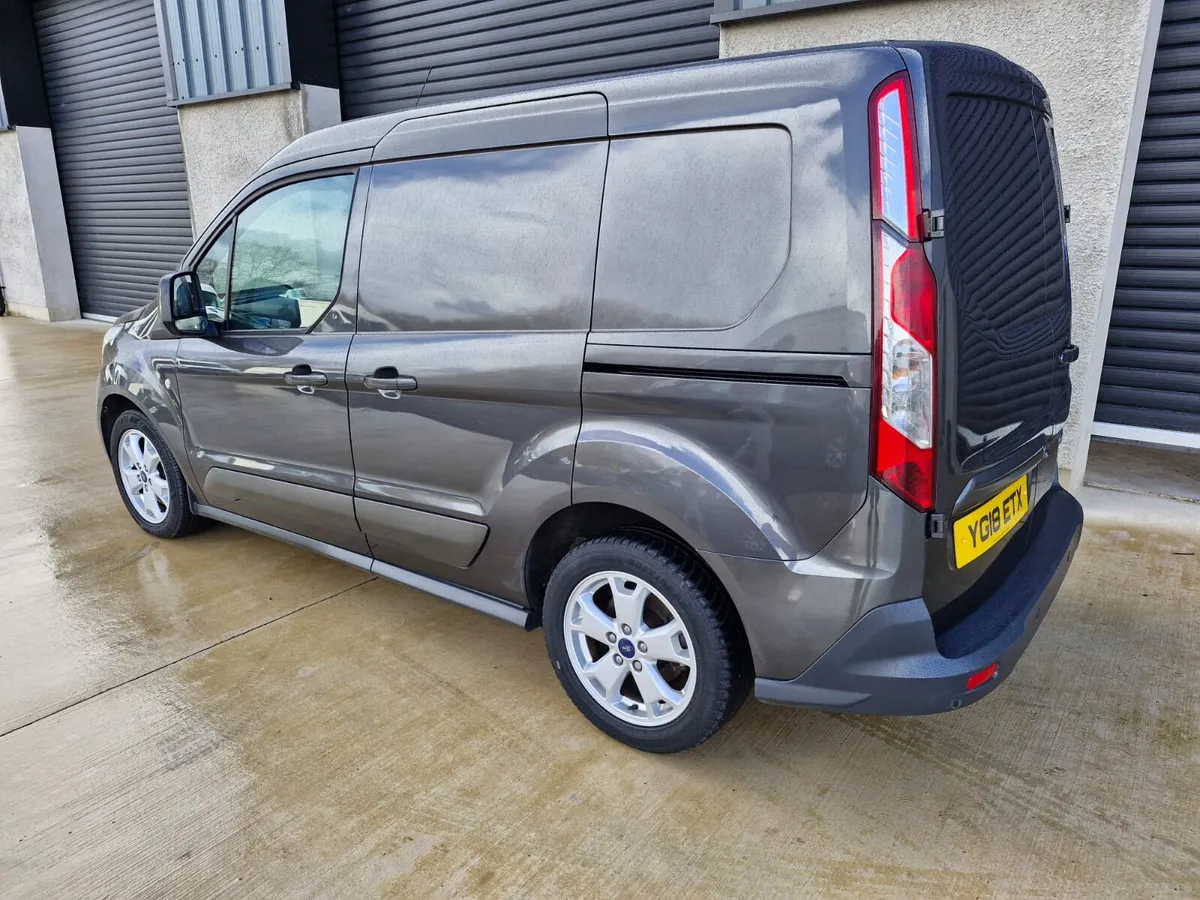Ford Transit Connect 2018 - Image 4