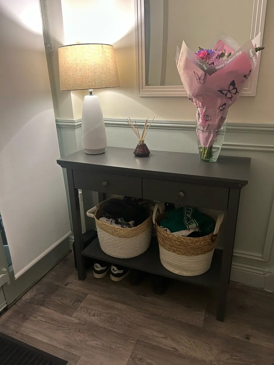 Hall table - Image 2