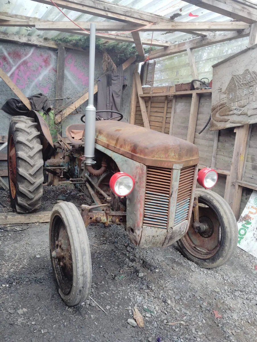 Ferguson 20 tvo - Image 1