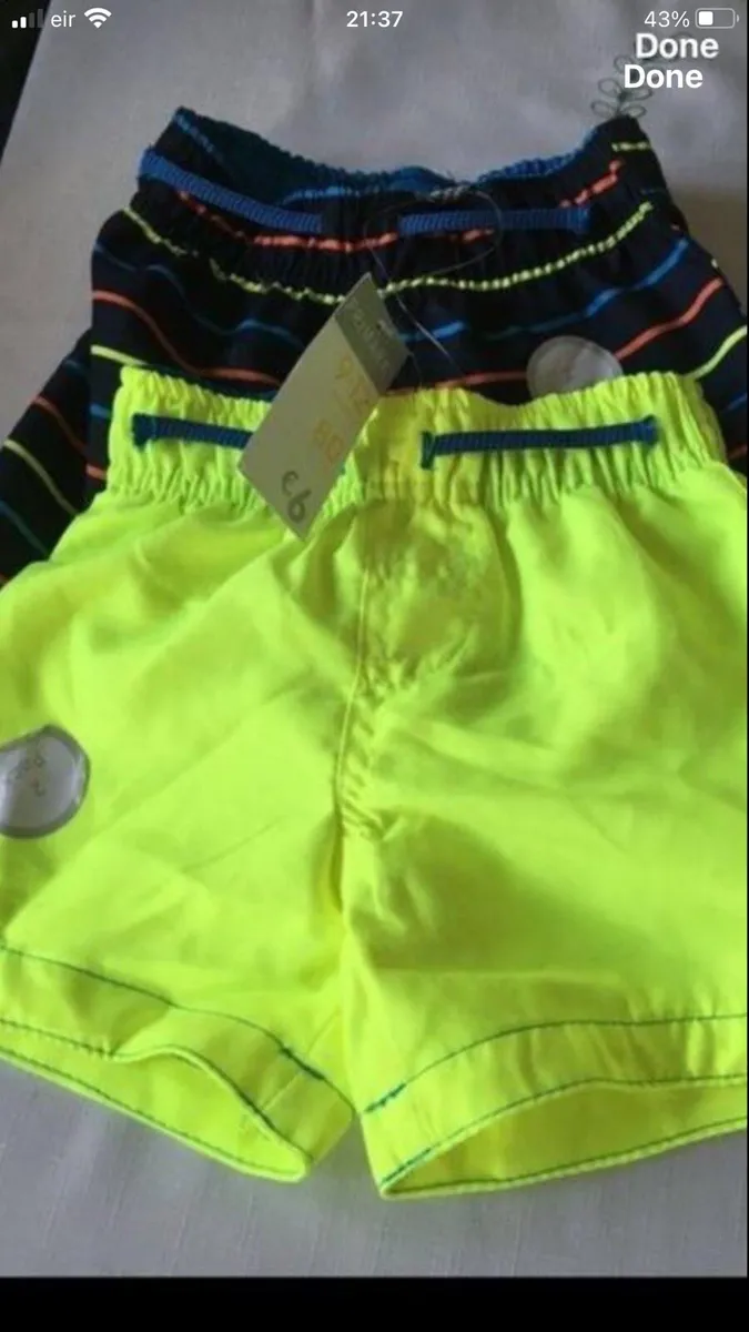 Boys BNWT set of two shirts 9/12 mths €3 - Image 1