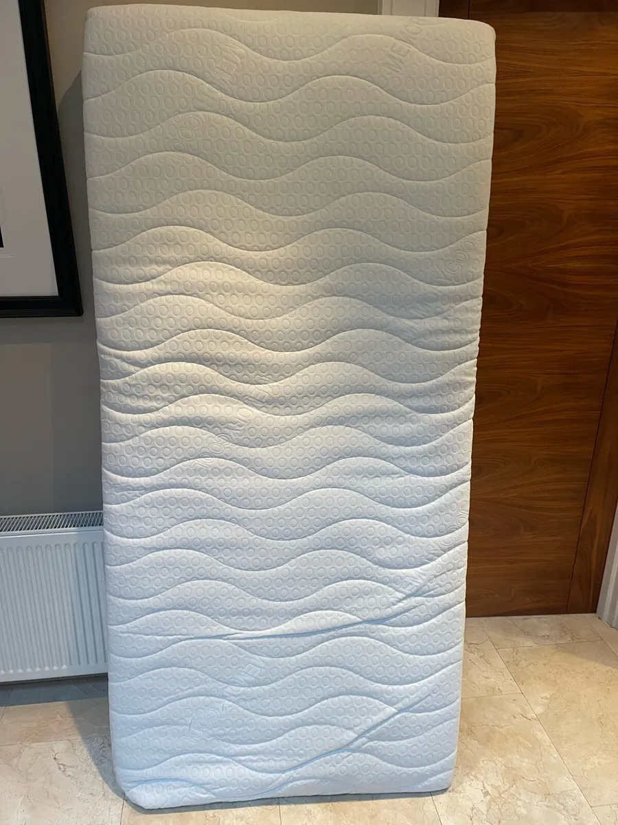 Thick Spotless Single Foam Mattress - Can Deliver