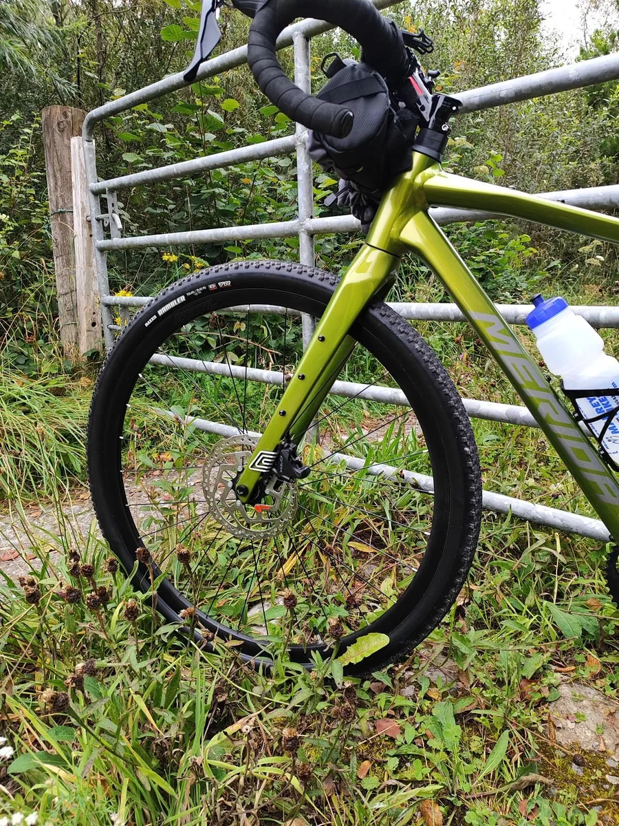 Gravel bike like new - Image 2