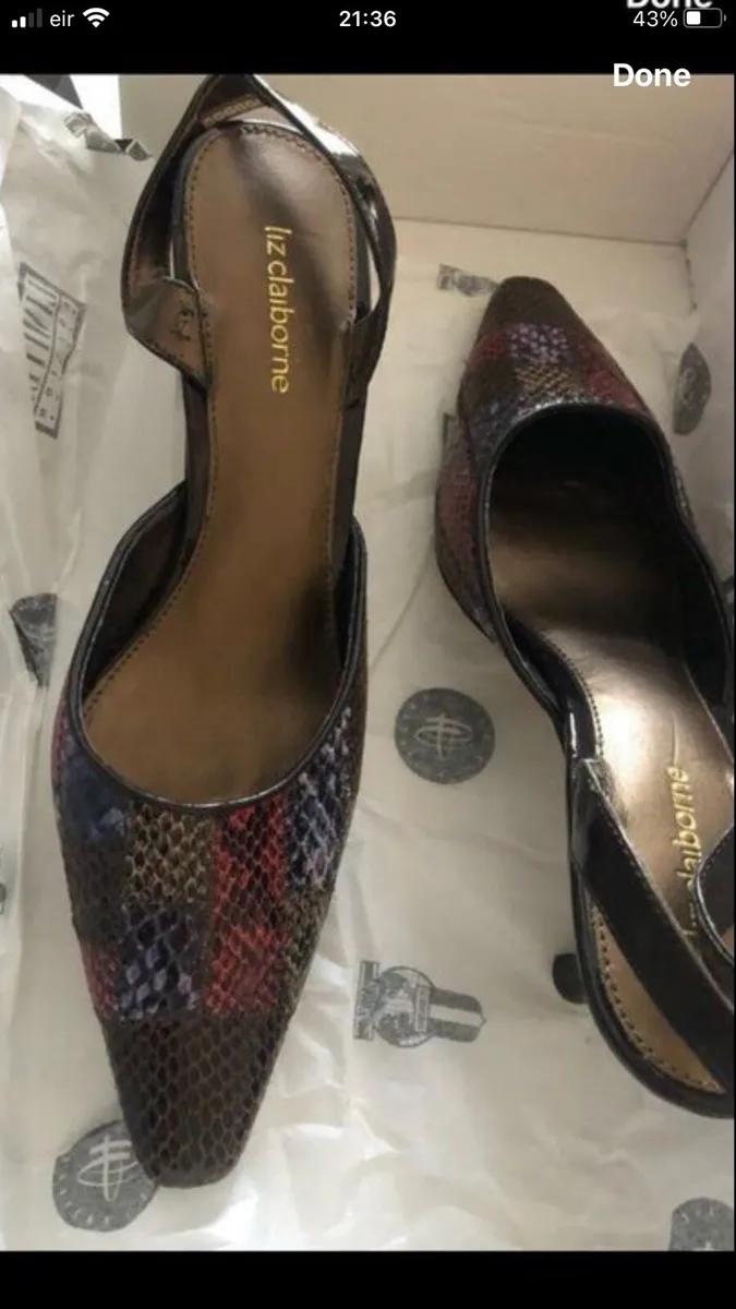 Ladies new designer shoes size 4 €20 - Image 1