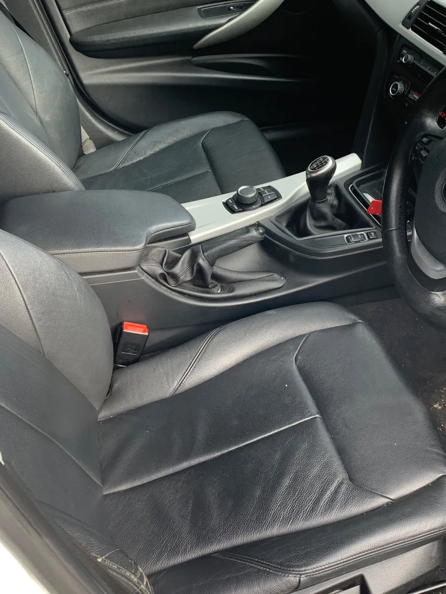 2013 BMW 316 DIESEL MANUAL 6 SPEED - Image 4