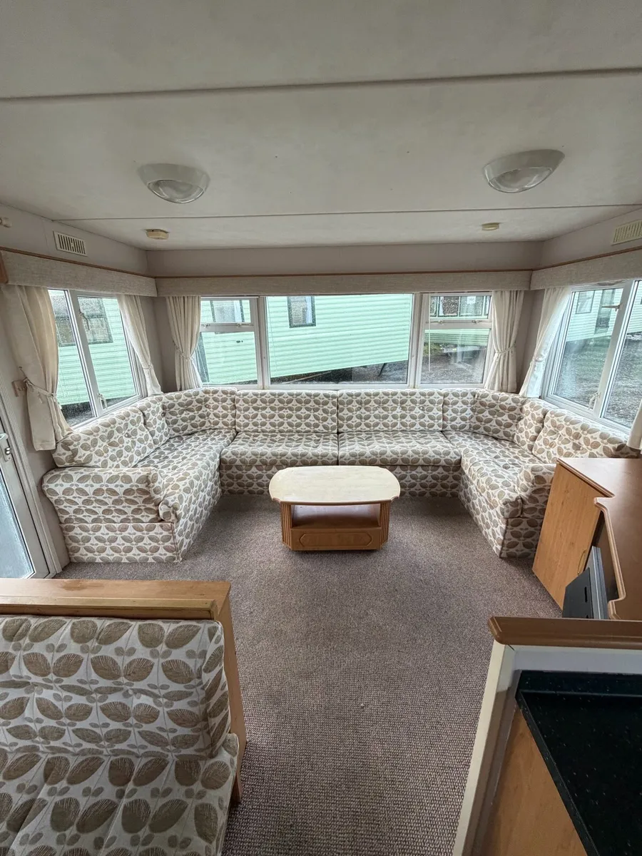 Cosalt Torino Super 35 x 12 x 3 Bed DG + Oil Heat - Image 2