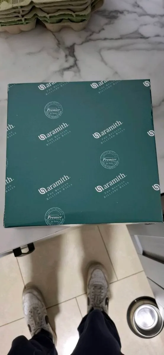 2 1/4 Inch Pool balls with Triangle - Image 4