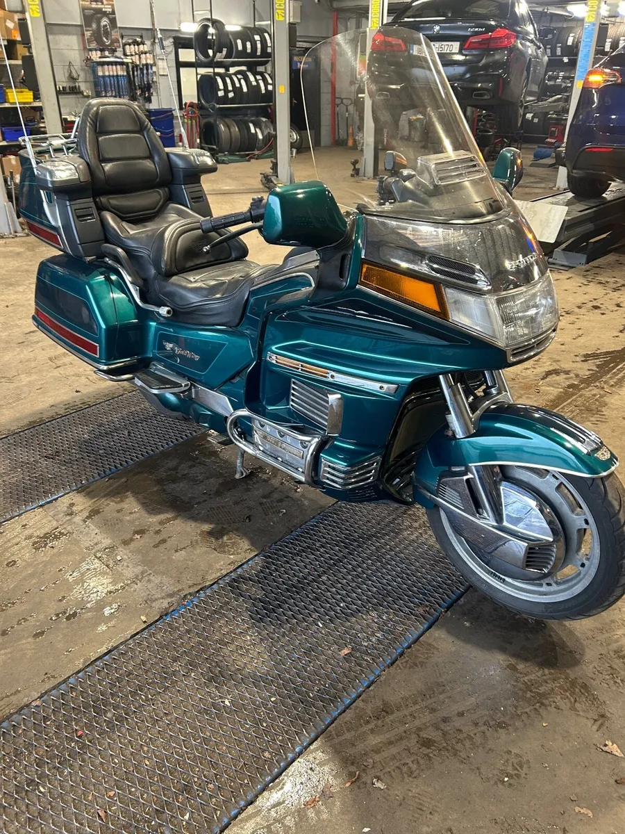 Honda Goldwing 1500 SE - Image 1