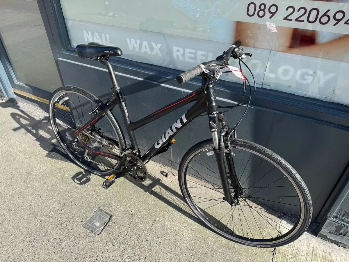 Giant  roam ❗️Open 7 days of the week ❗️ - Image 4