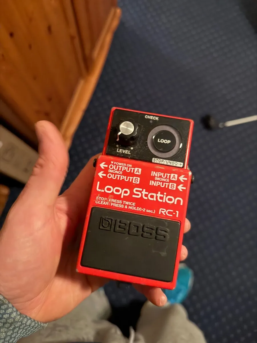 Boss Loop Pedal - Image 1