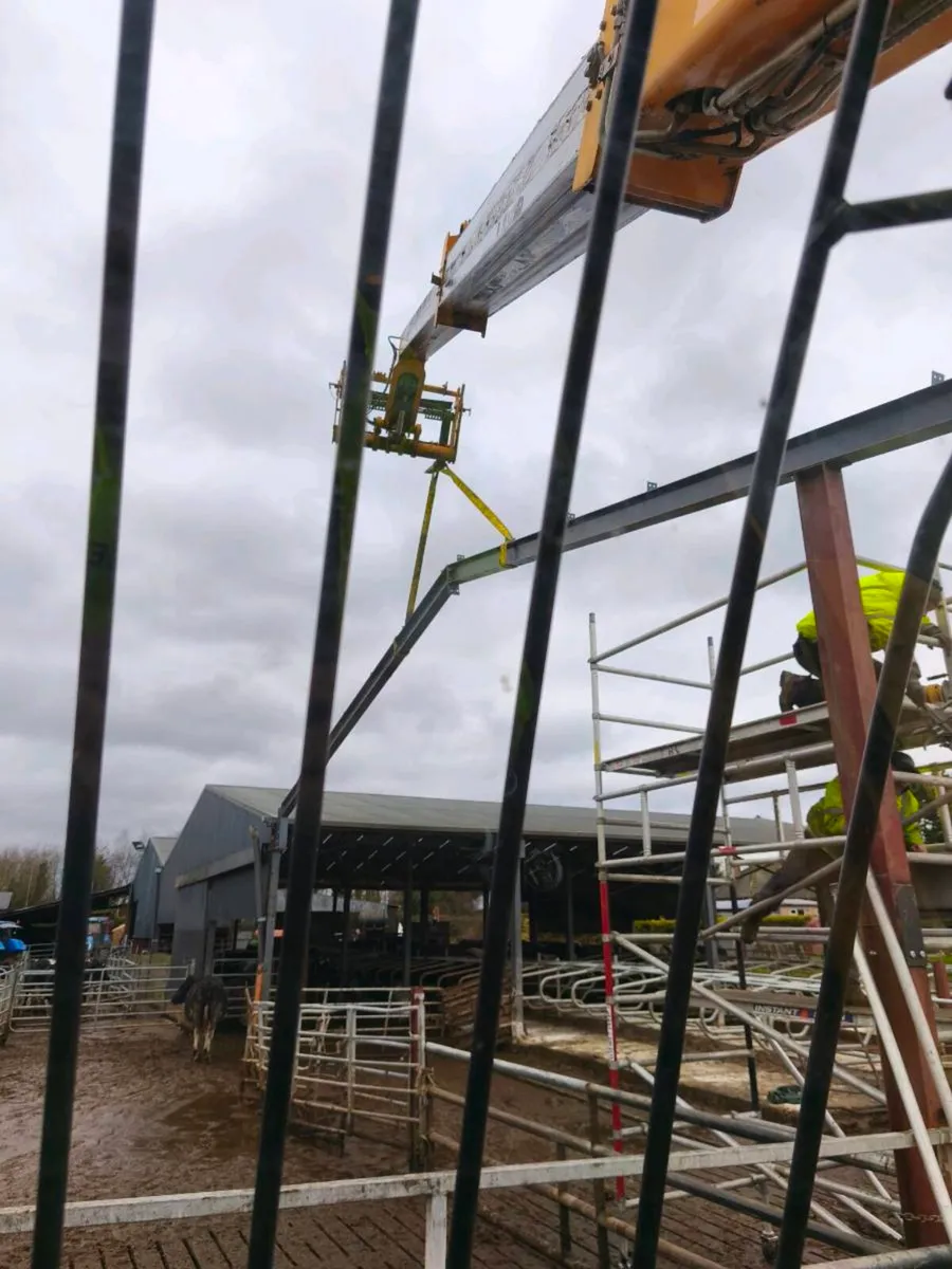 Farm sheds - Image 4