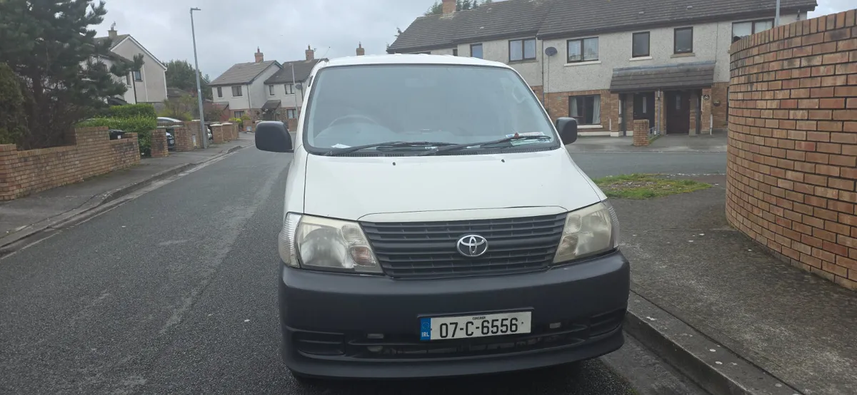Toyota HiAce 2007 tax 12 /26 ideal for export - Image 1