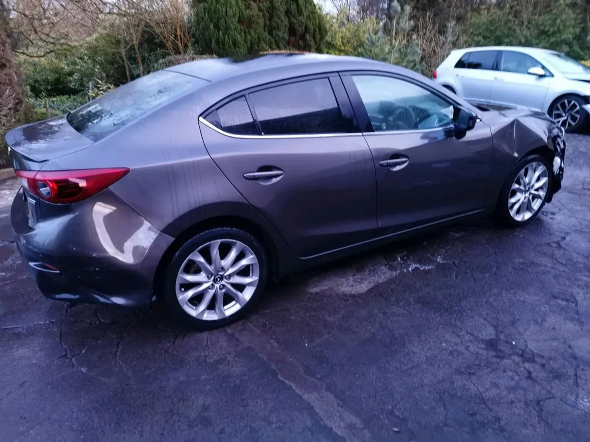 162 Mazda 3 diesel - Image 3
