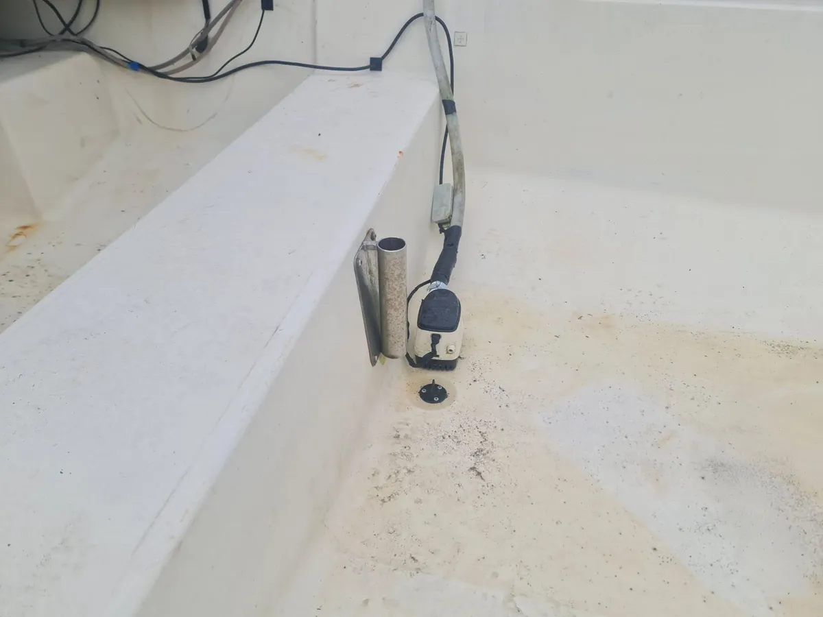 16ft orkney longliner cabin 15hp mercury trailer - Image 3