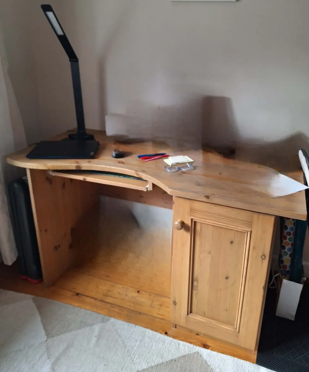 Desk with drawer and storage space & Bookcase - Image 1