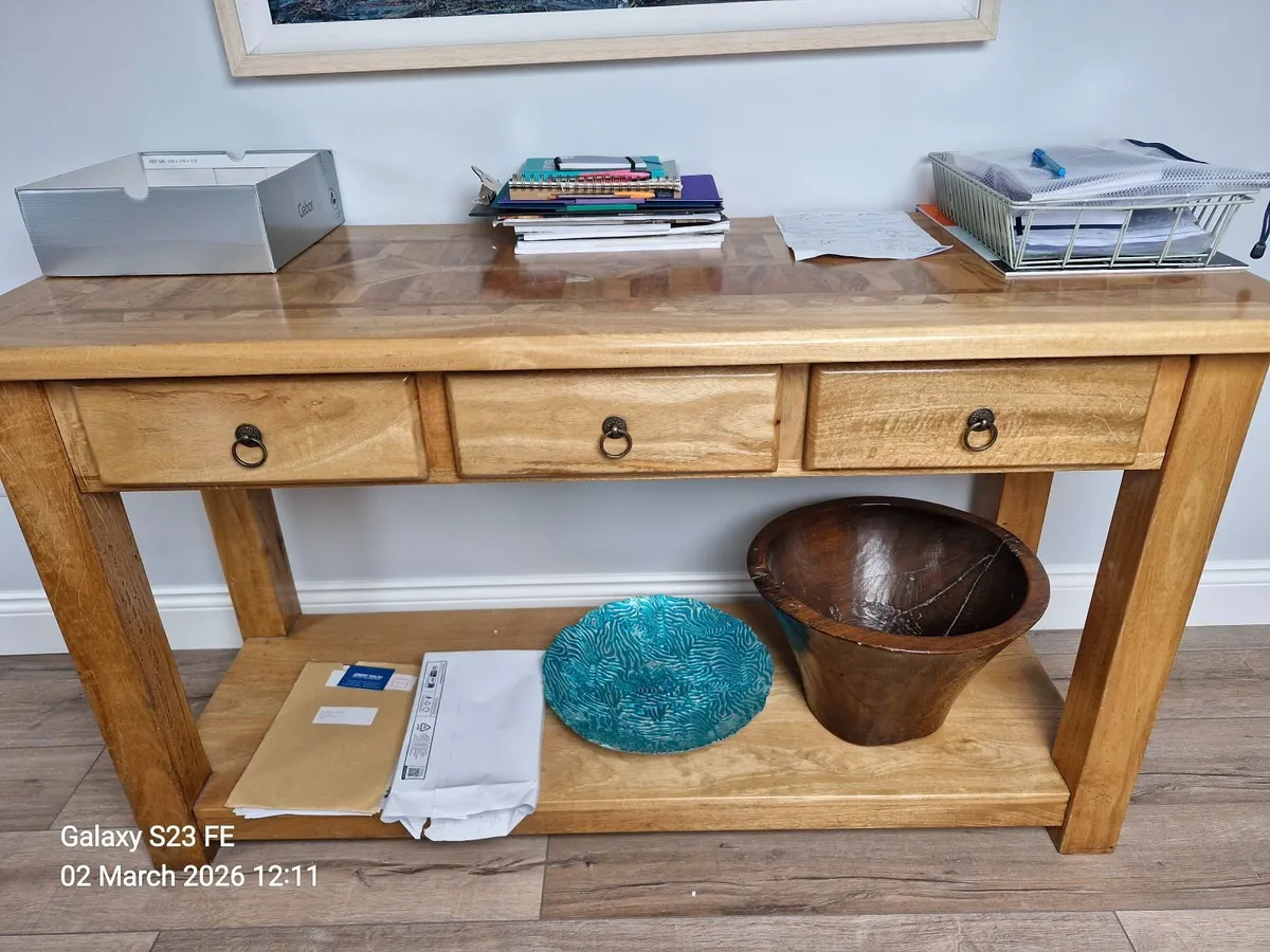 Console Table