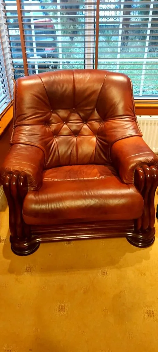 3 Piece Leather Suite  3 +1+1 - Image 3
