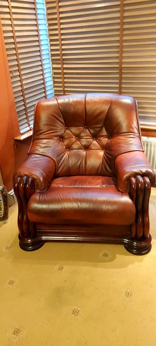 3 Piece Leather Suite  3 +1+1 - Image 2