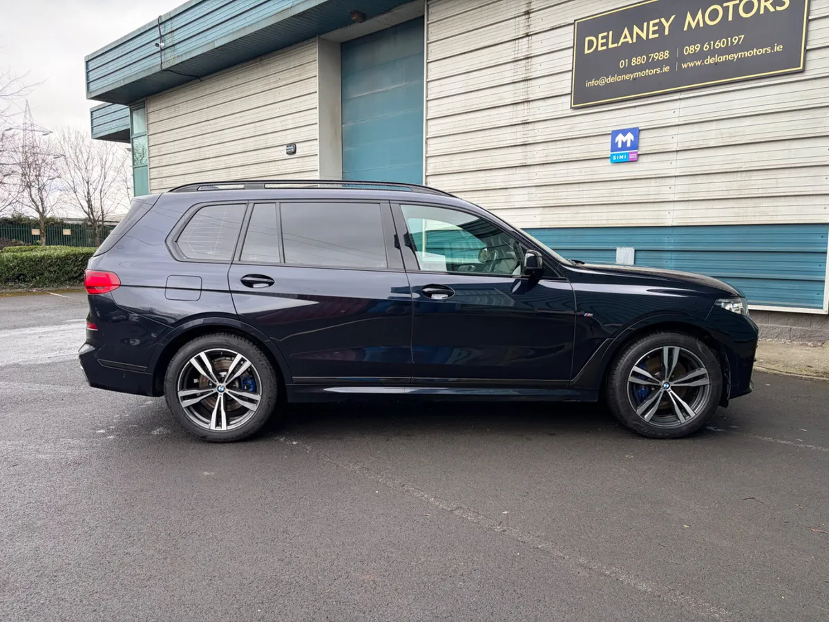 211 BMW X7 N1 2 Seat Commercial Van - Image 4