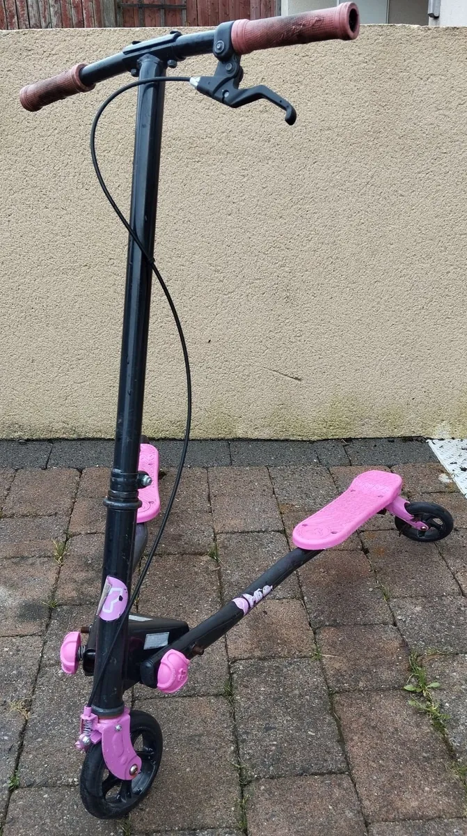 3 wheeled flicker - Image 1