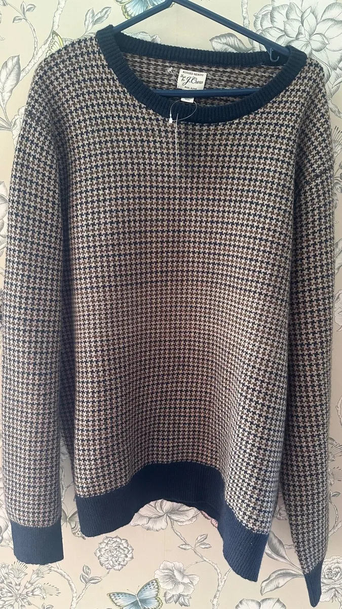 Women's new jumper - Image 1