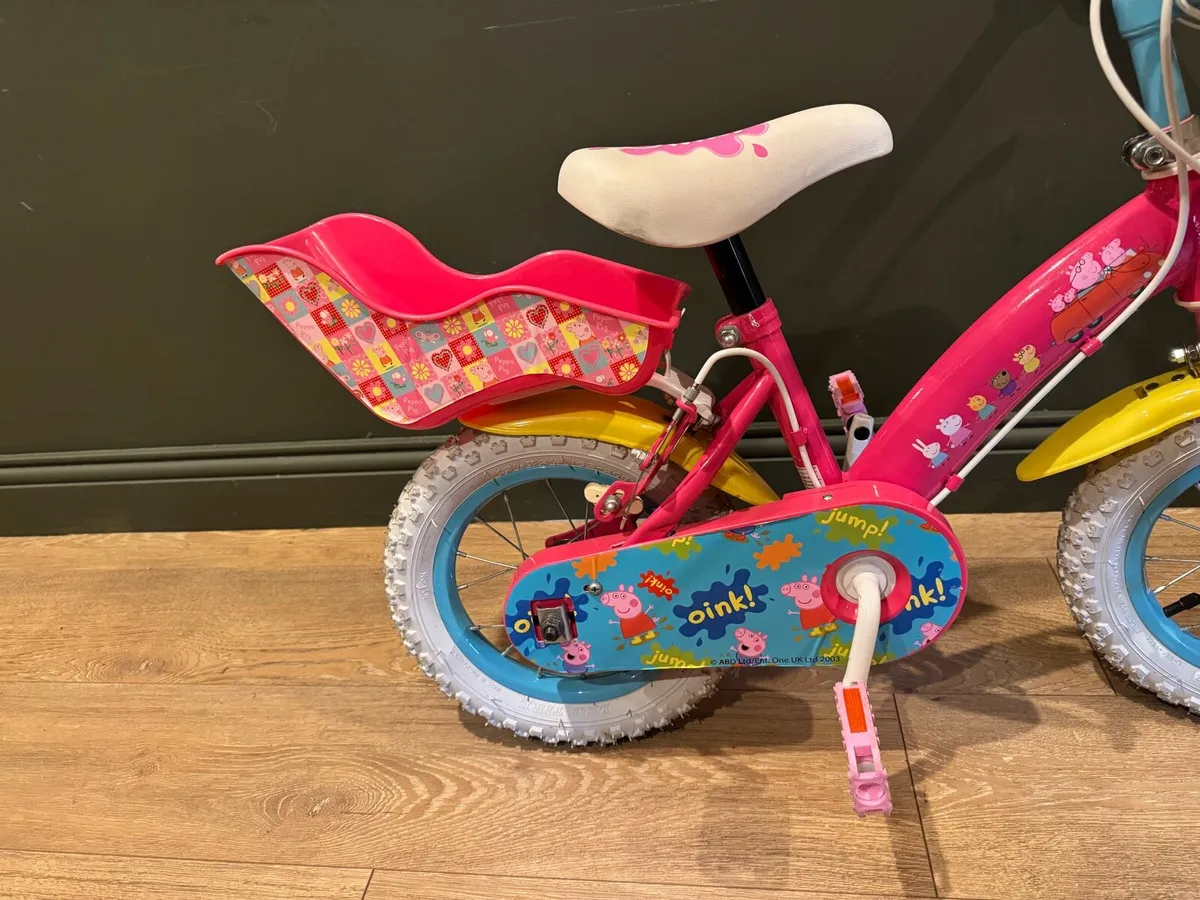 Peppa Pig Bike with balance wheels - Image 3
