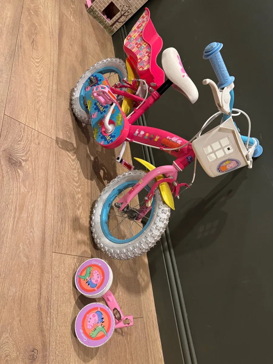 Peppa Pig Bike with balance wheels - Image 2