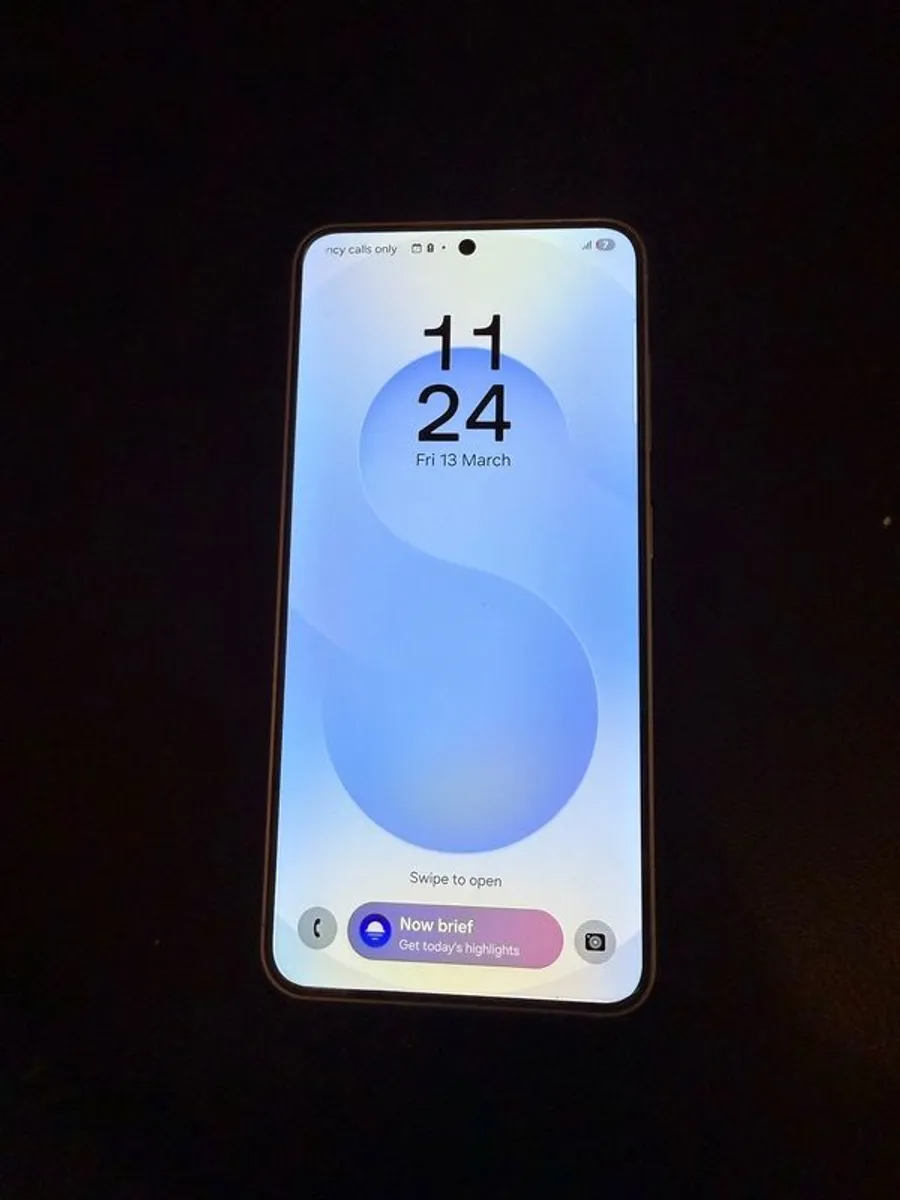 samsung galaxy s25 - Image 1