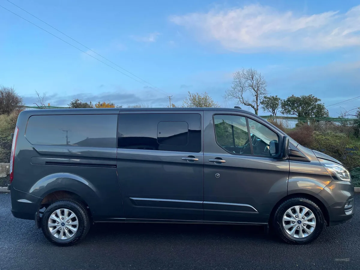 Ford Transit Custom 320 L2 DIESEL FWD - Image 3
