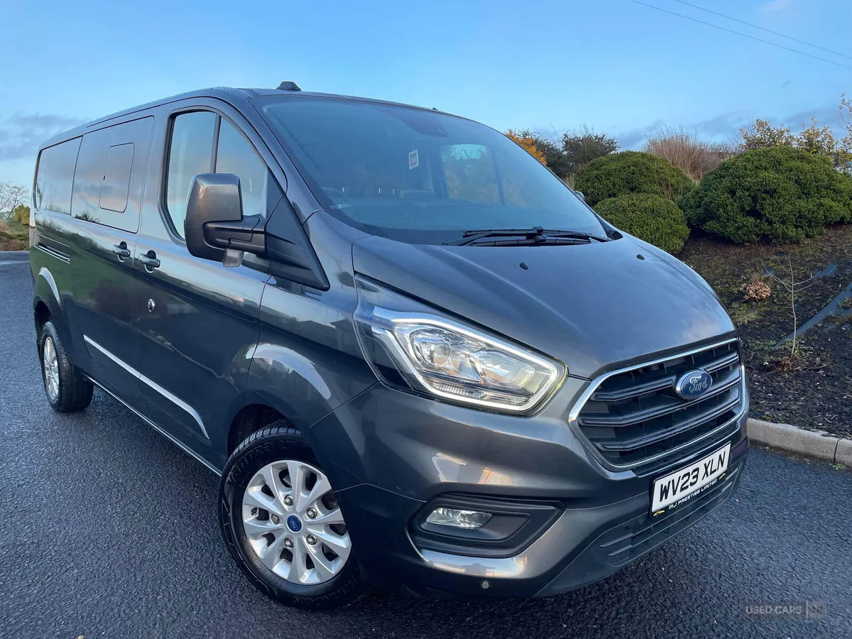 Ford Transit Custom 320 L2 DIESEL FWD - Image 1