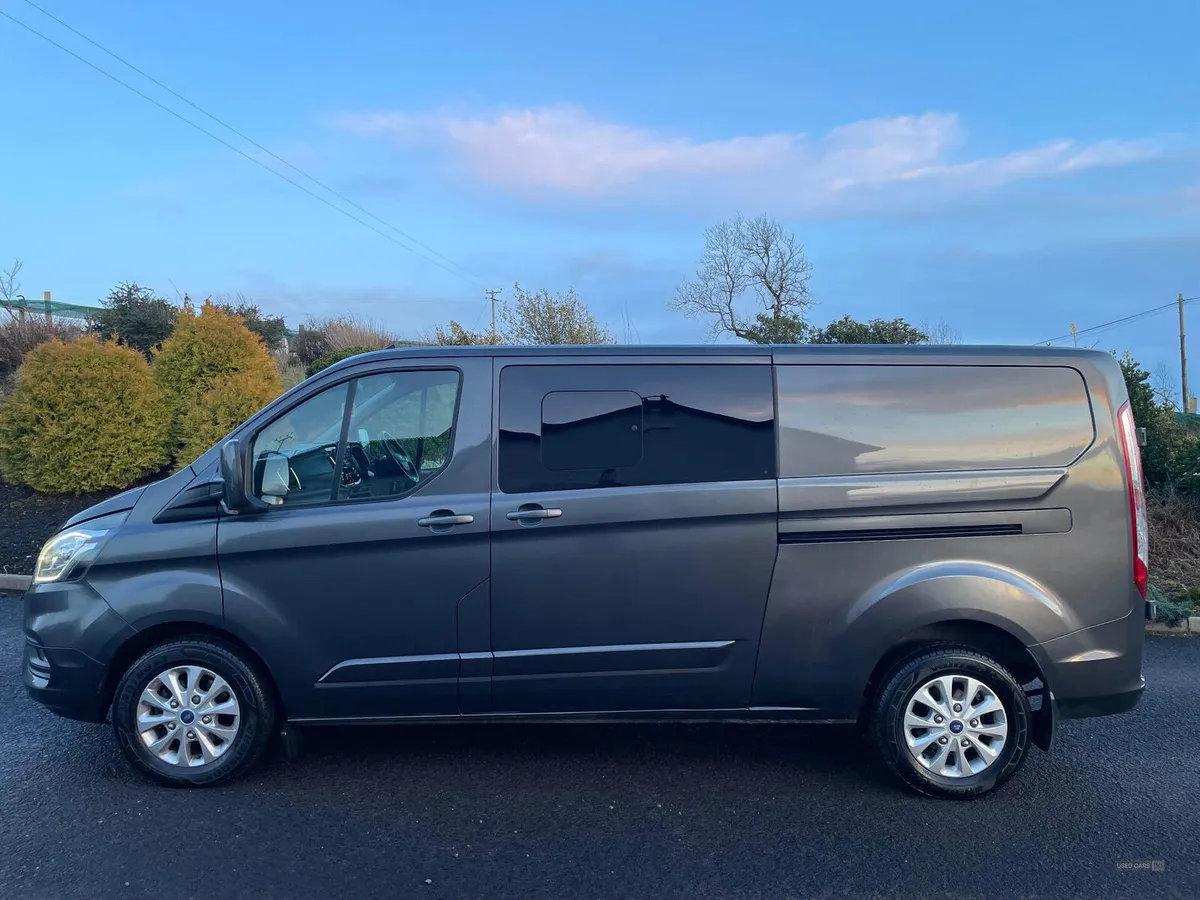 Ford Transit Custom 320 L2 DIESEL FWD - Image 4
