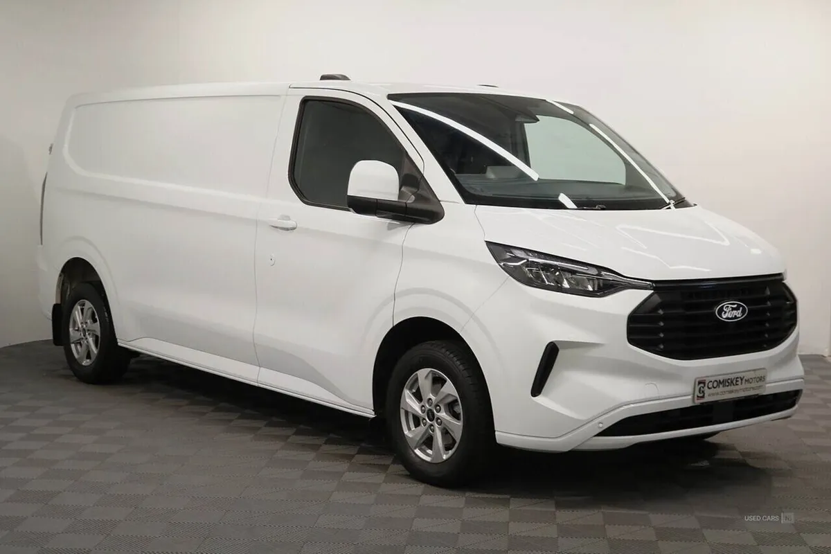 Ford Transit Custom 300 EcoBlue Limited - Image 1