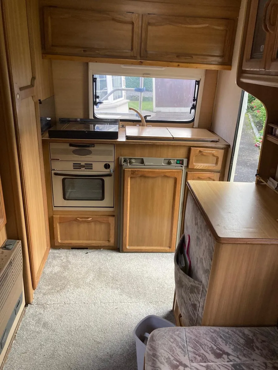 Peugeot Ellidis Campervan - Image 4