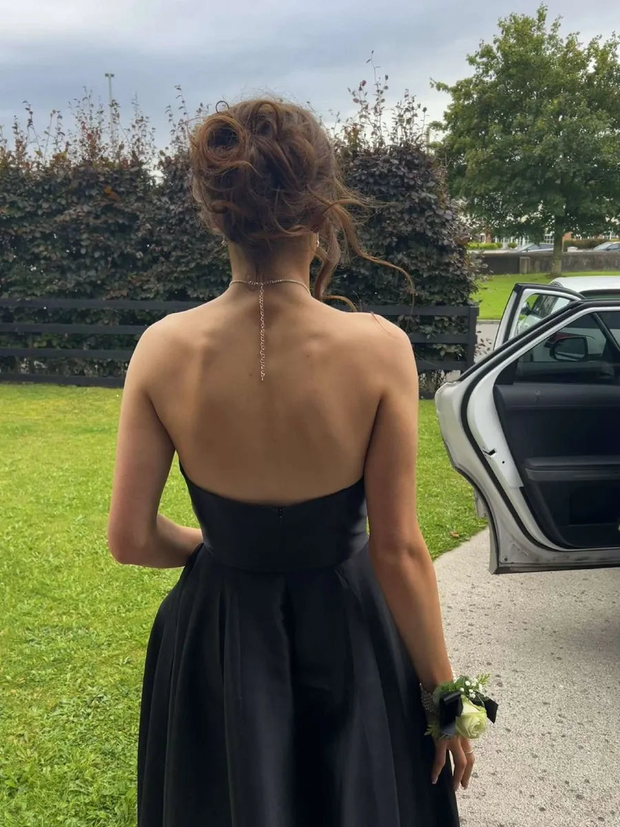 Debs dress - Image 2